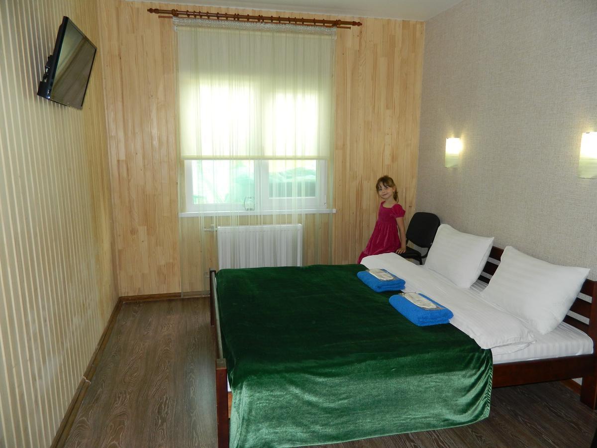 Mini-Hotel Ocean Kijev Kültér fotó